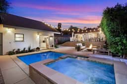 Historic Craftsman by the Sunset strip - Image 3